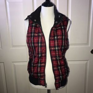 Hurley puff vest